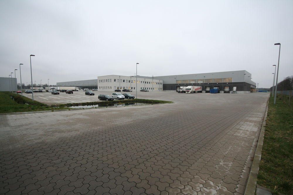 08-02-12-logistikzentrum-schwanewede-019